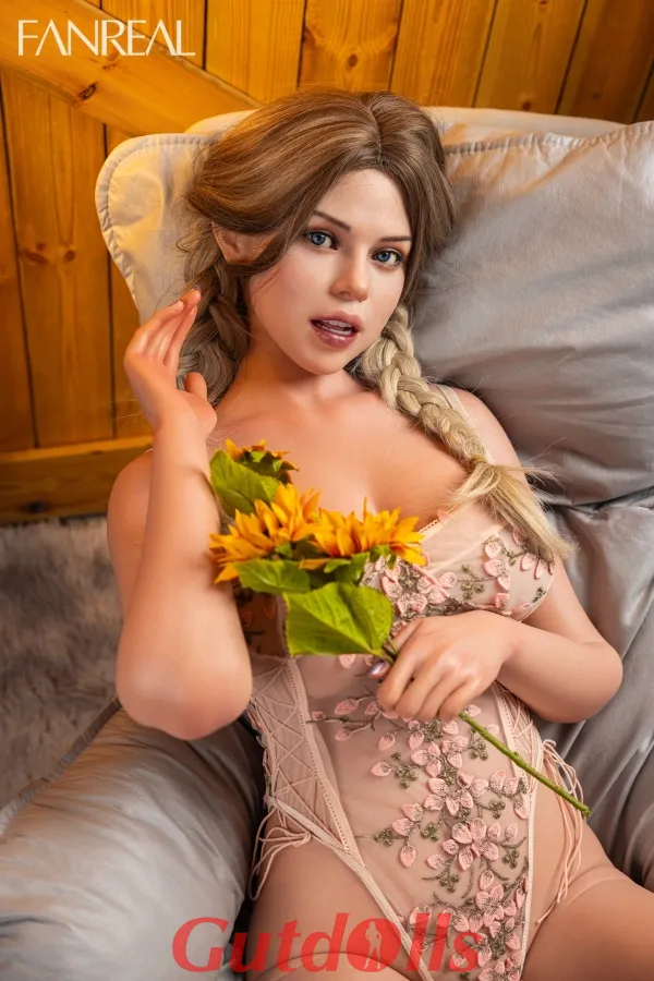 dolly T-109 sex puppe