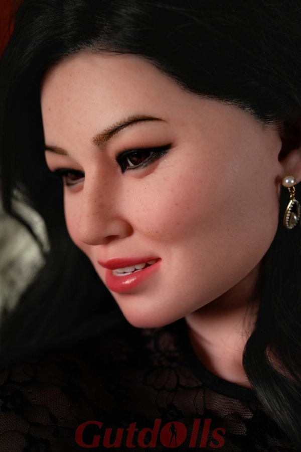 supia Lucy Luo doll bjd