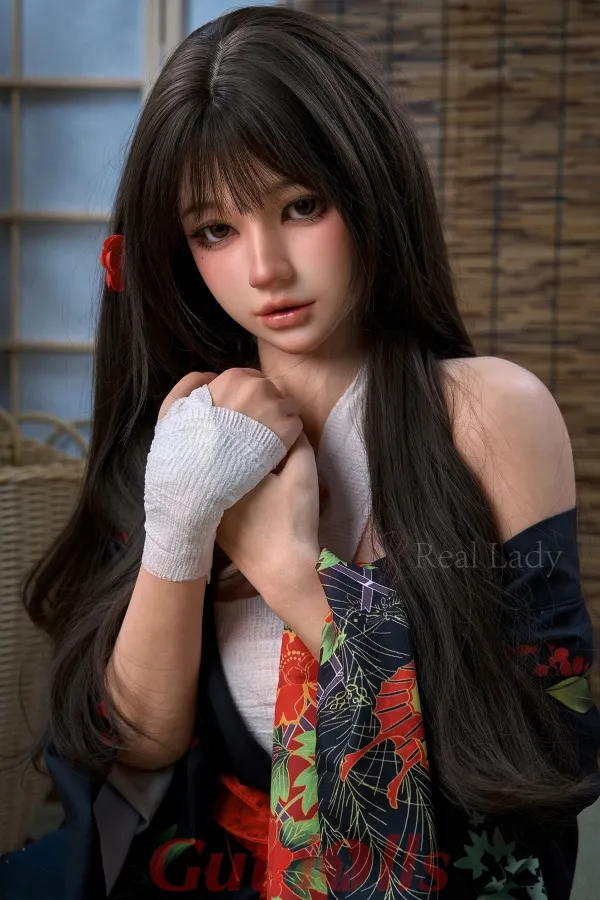 sexdoll Evie Gefährliche Erbin caprice premium Gefährliche Schönheit