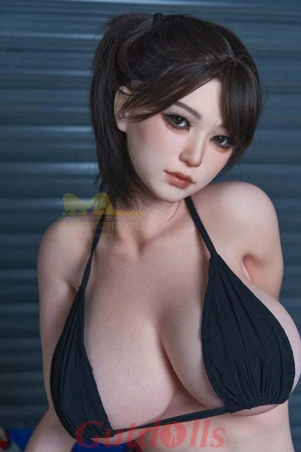 Livia catgirl Irontech sex doll
