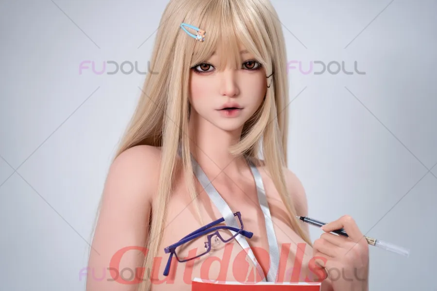 LiuWushuang xxx puppe