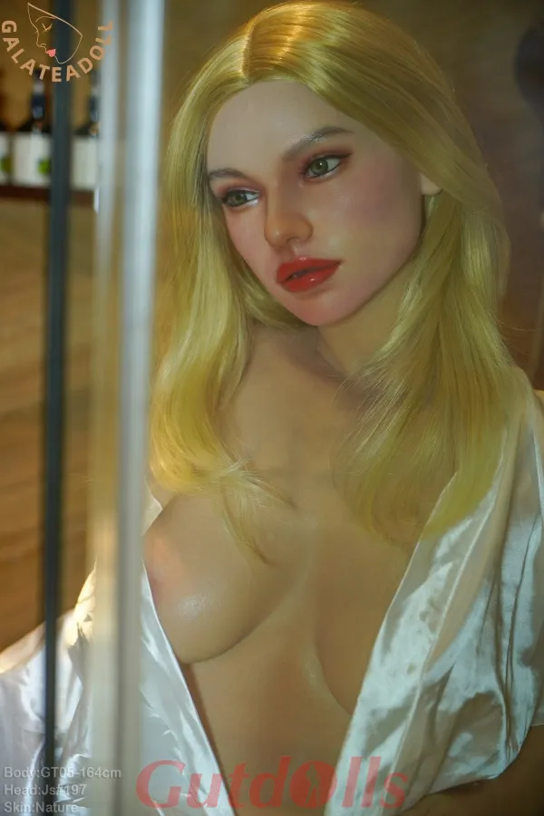 GT05-164cm daniela puppe