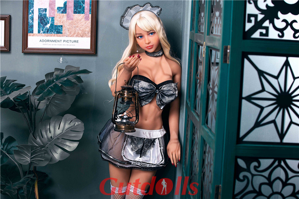 lovedoll claudia