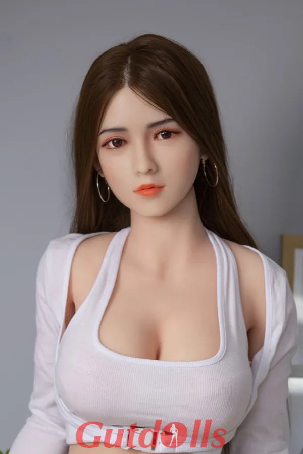 DL Lilliana Aufregendes doll big breast