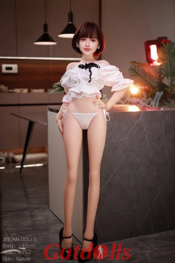 japanese sexdoll Astrid