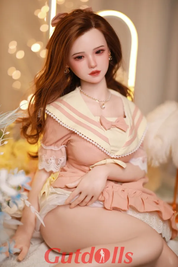 Dünnes Anime-Mädchen 123cm B-Cup XiaoYunxi