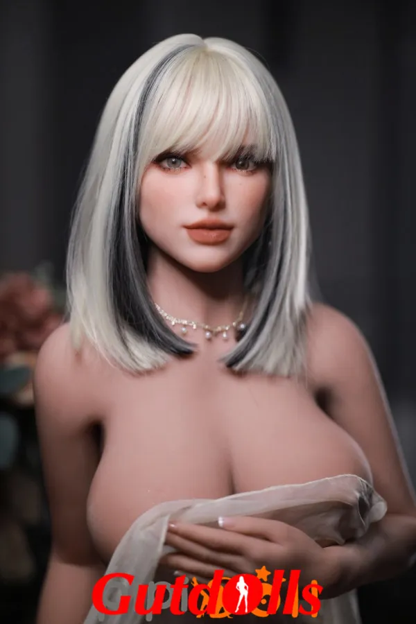 cloth Mitra sex doll