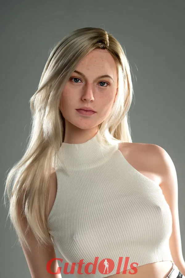 Klara Zelex sexdoll