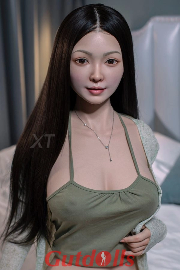 XT 163cm 5ft3 F-cupcm XT sex doll