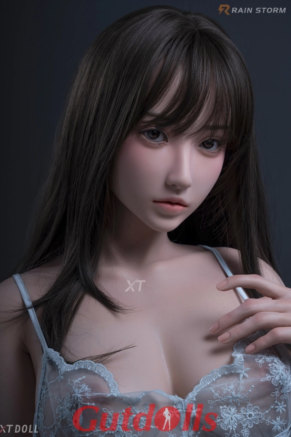 XT colo doll