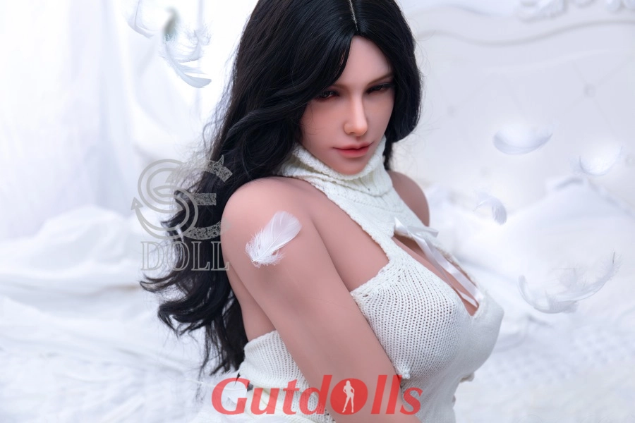 Hazel.B erotic dolls