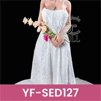 Kleidung:YF-SED127