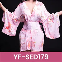 Kleidung:YF-SED179
