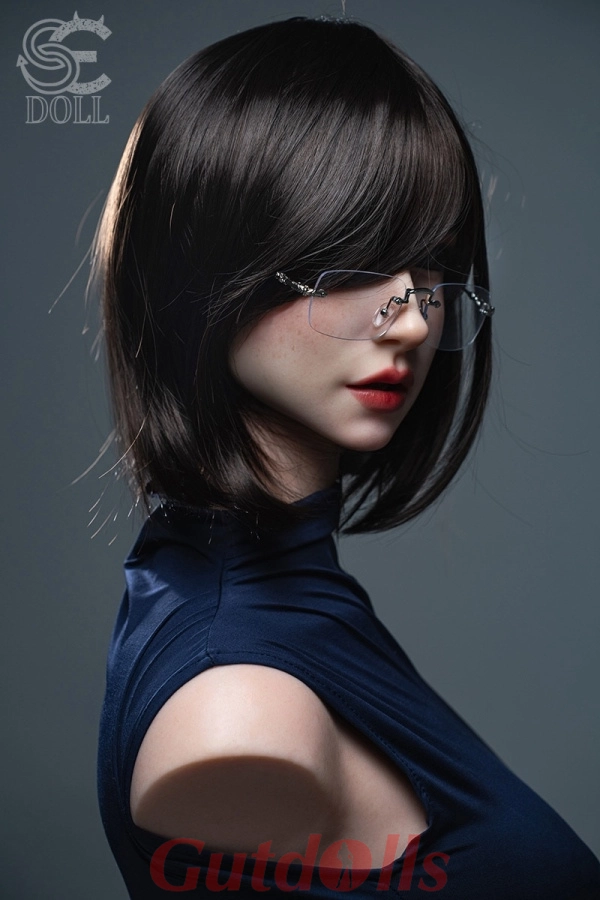 Zoe Ellis.A liebespuppe für sie