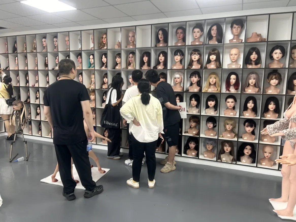 Showroom-4