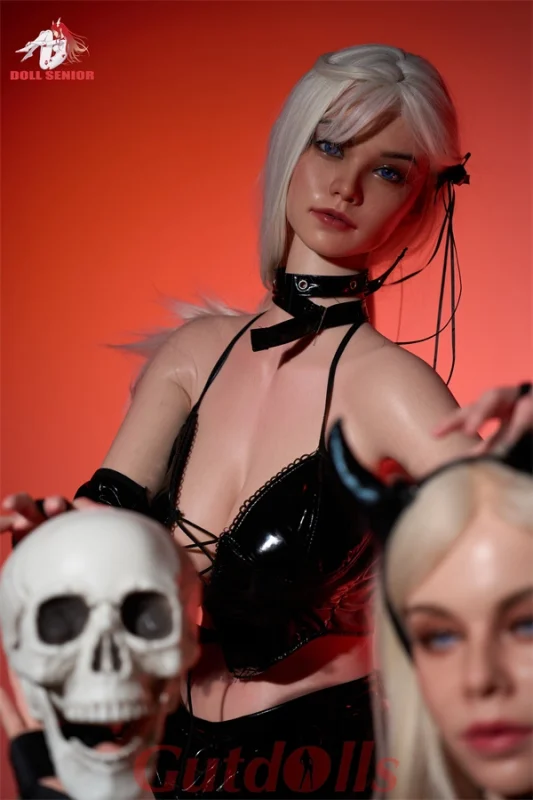 Bonnie Halloween Dinner Dolls
