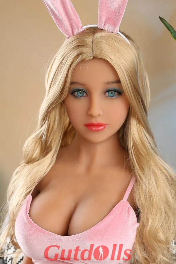 151cm club 18 de sex 151cm club 18 de sex