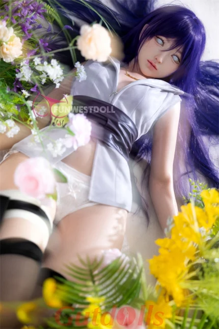 159cm A-Cup (2.0) Weiß cleaning a Funwest Dolls