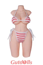 6kg Fair cleaning a Tantaly doll