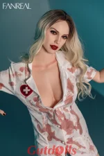 sexpuppe wird Della gefickt