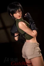 sexpuppe wird Yuffie gefickt