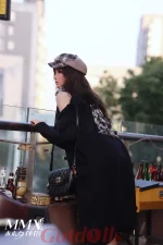 sexpuppe wird LittleOrange-3 gefickt