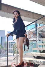 sexpuppe wird Mengfei-7 gefickt