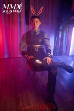 sexpuppe wird Yuan gefickt