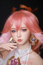 cleaning a Nianta EU-Lager doll