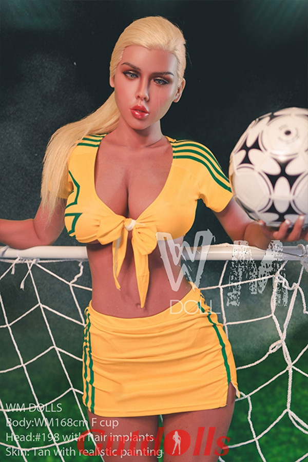 sexpuppe wird gefickt sexpuppe wird gefickt
