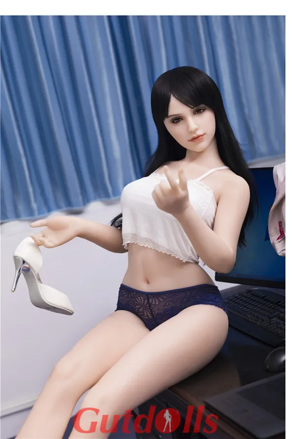 mann mit sexpuppe mann mit sexpuppe