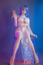 Emilia sexpuppe wird gefickt