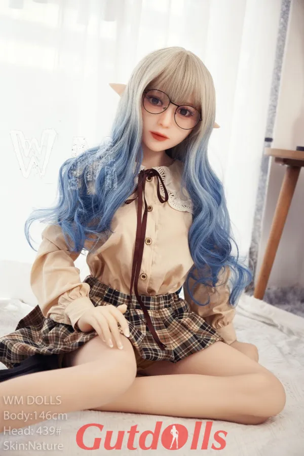 sexpuppe wird gefickt sexpuppe wird gefickt