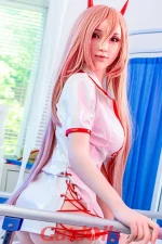 sexpuppe wird Kirsten gefickt