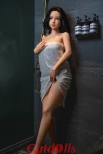 Magdalena Yearn Sex doll box 2