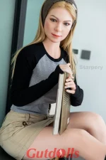 sexdoll Lyudmyla caprice premium