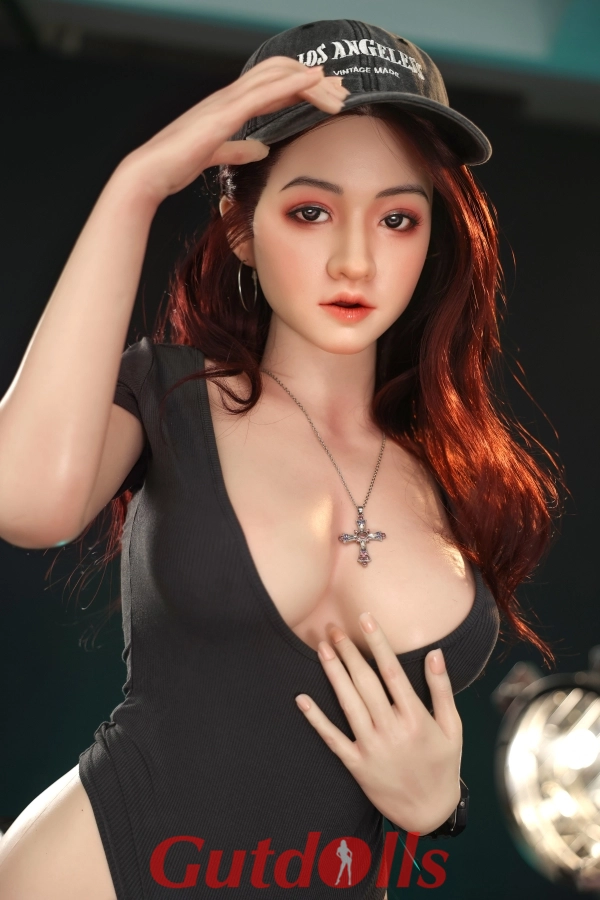 Aveline bordelle shop sexpuppe Aveline bordelle shop sexpuppe