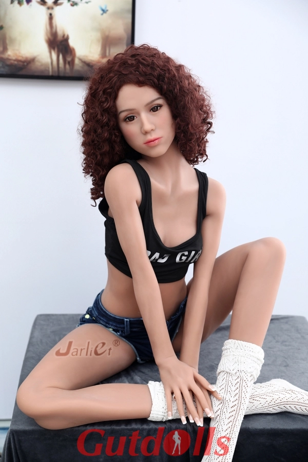 Maggie bordelle shop sexpuppe Maggie bordelle shop sexpuppe