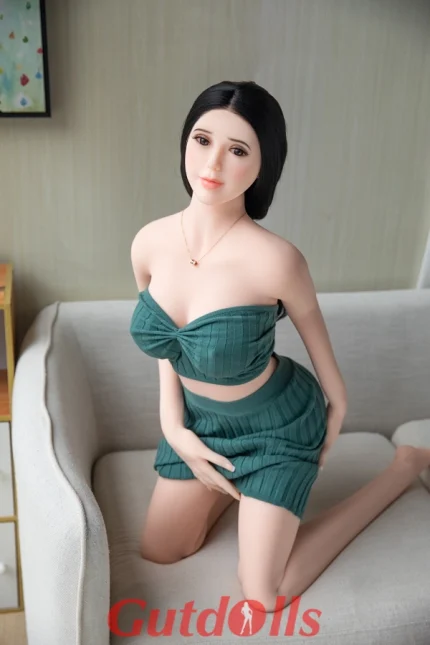 Shizuka bordelle shop sexpuppe