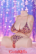 sexdoll Zoey caprice premium VR Brille pflegeos