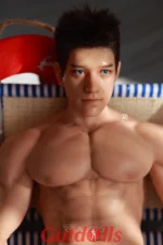 Qifeng begleiterin puppe real