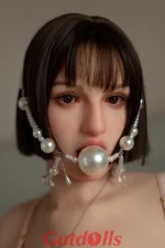 sexpuppe Dina wird gefickt