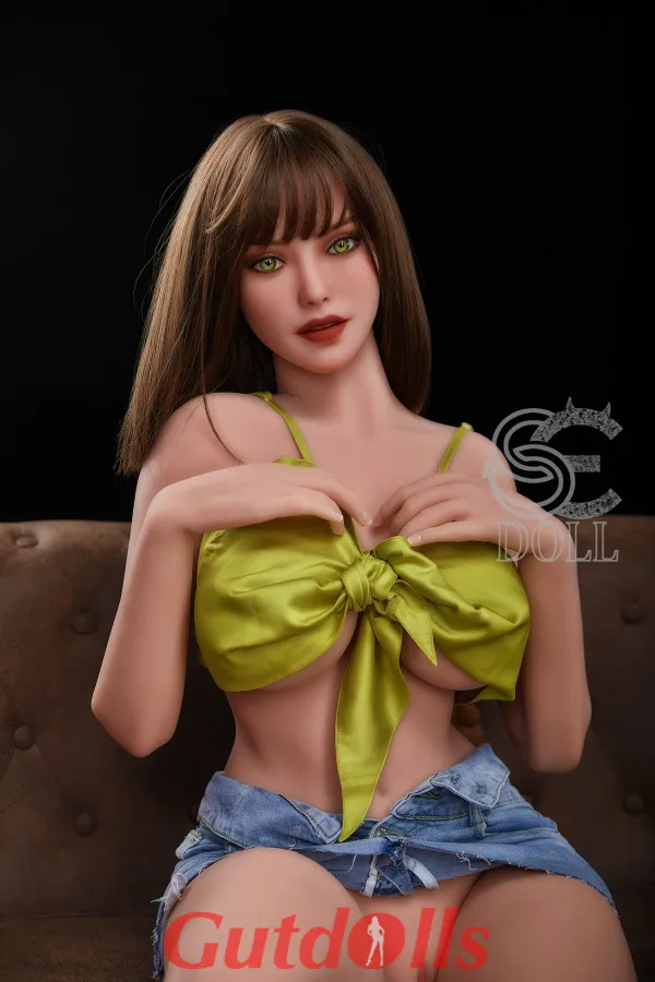sexpuppe wird gefickt sexpuppe wird gefickt