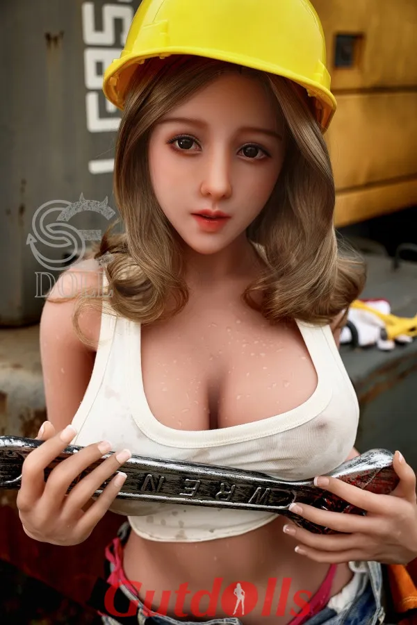 sexpuppe wird gefickt sexpuppe wird gefickt