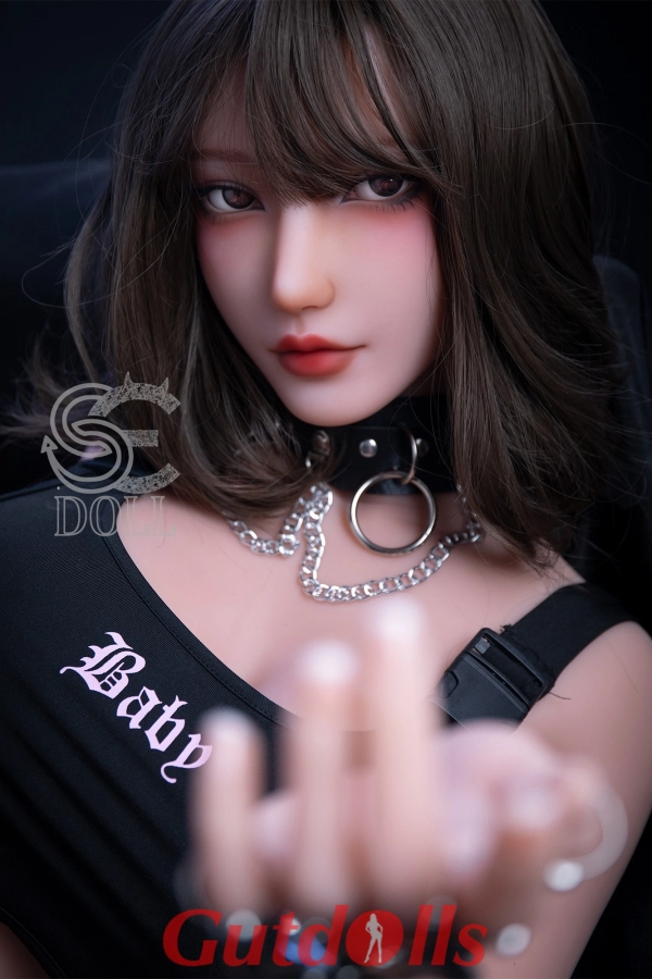 Makoto.A mann mit sexpuppe Makoto.A mann mit sexpuppe
