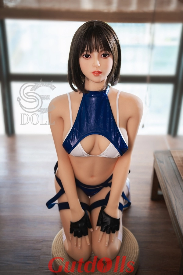 Melody.E mann mit sexpuppe Melody.E mann mit sexpuppe