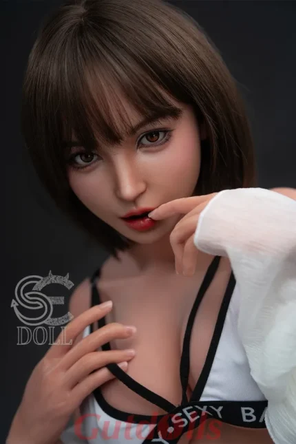 Winola.F mann mit sexpuppe