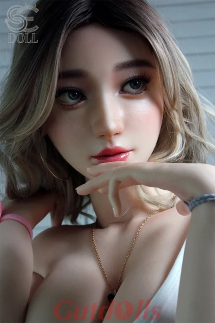 Yuuka.A mann mit sexpuppe
