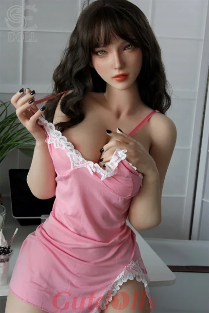 Bridget.F mann mit sexpuppe
